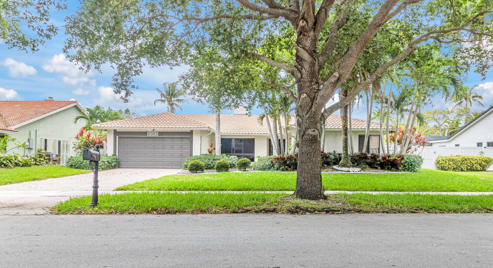 1083 NW 97th Avenue, Plantation, FL 33322 photo 1