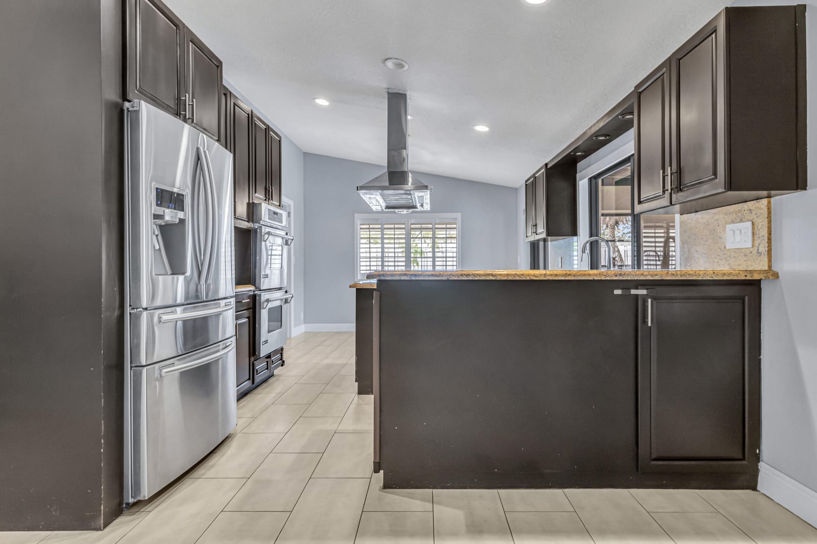 1083 NW 97th Avenue, Plantation, FL 33322 photo 8