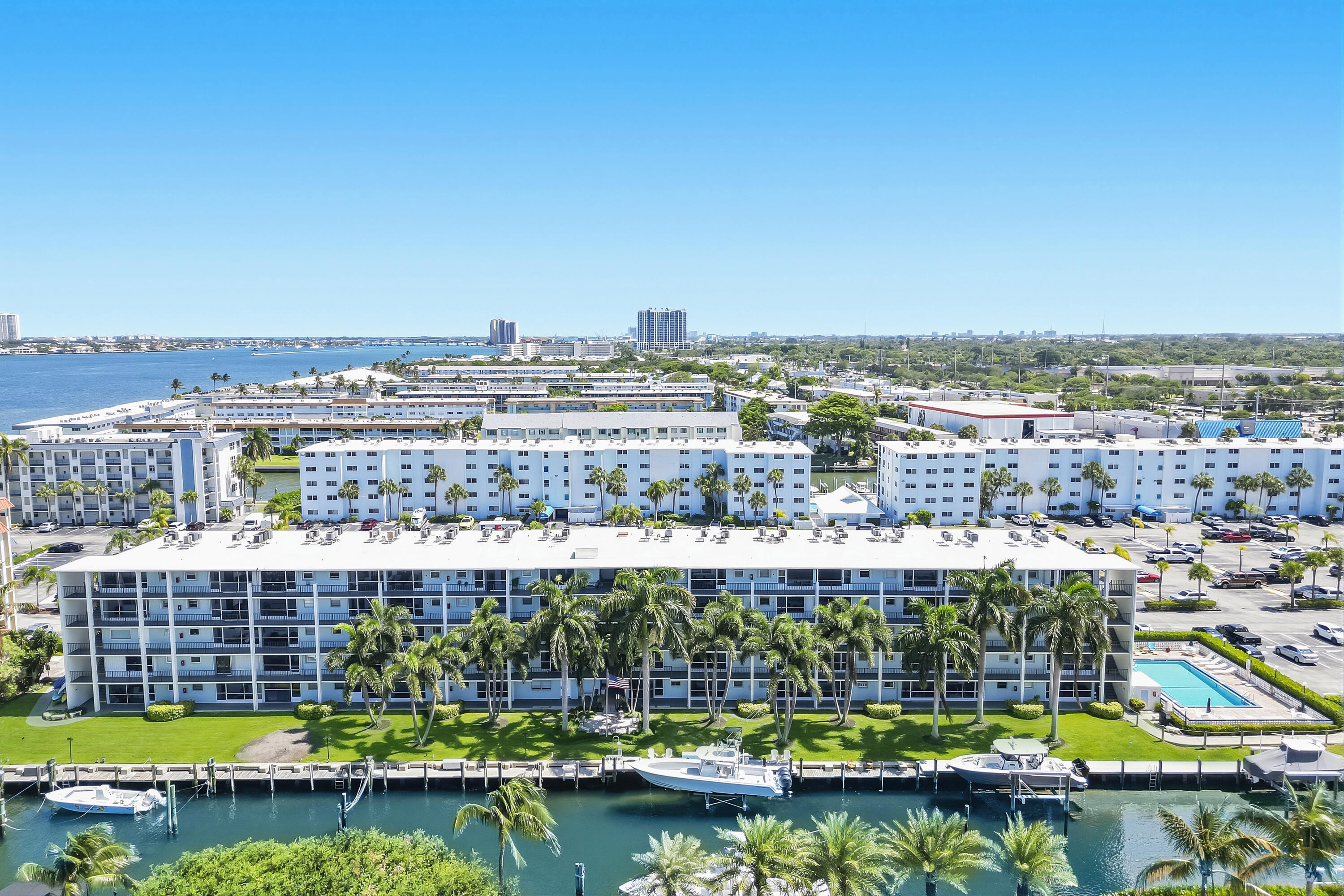109 Paradise Harbour Boulevard 203, North Palm Beach, FL 33408, North Palm Beach