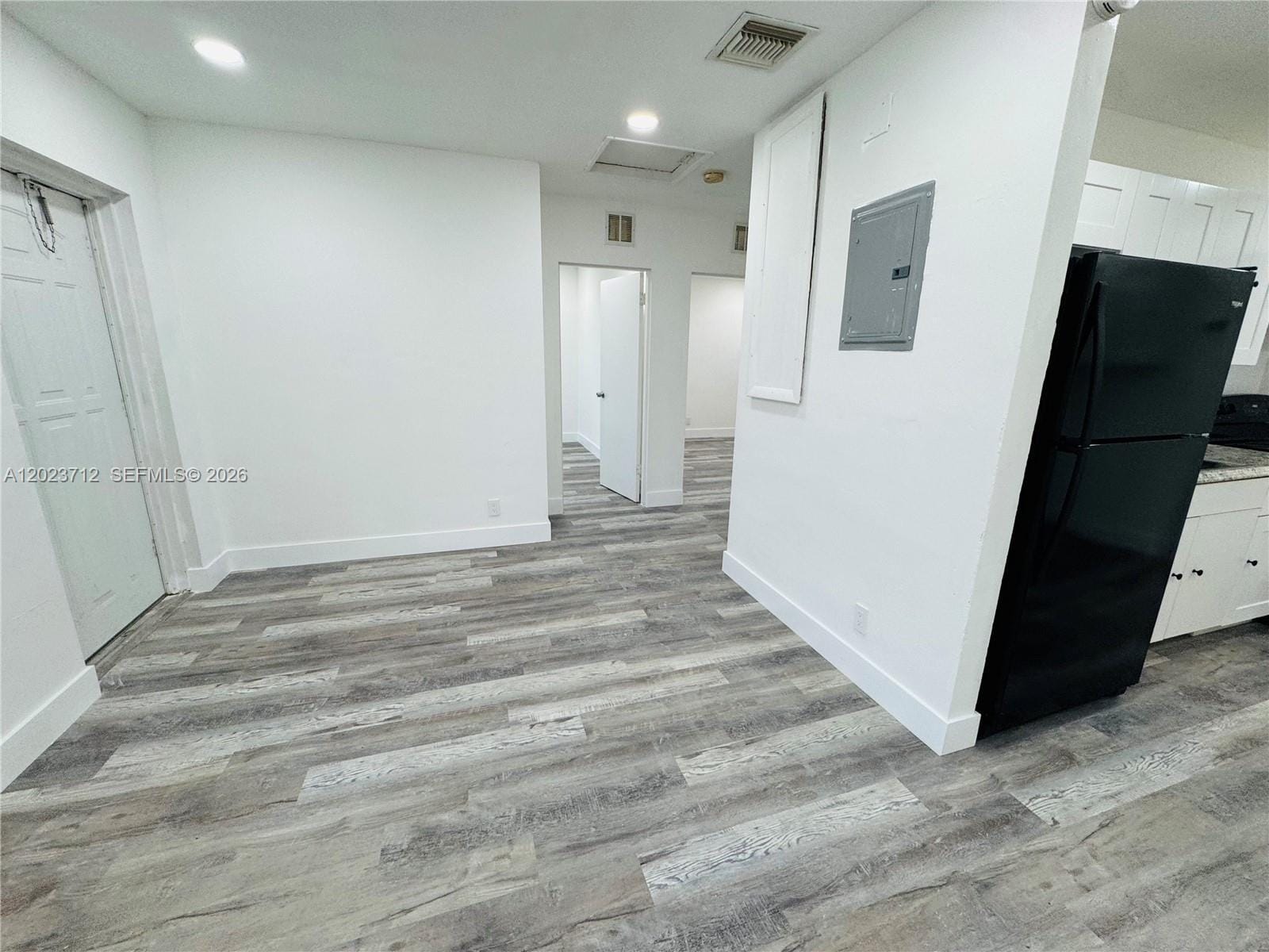 631 NW 11th Avenue B — photo 3