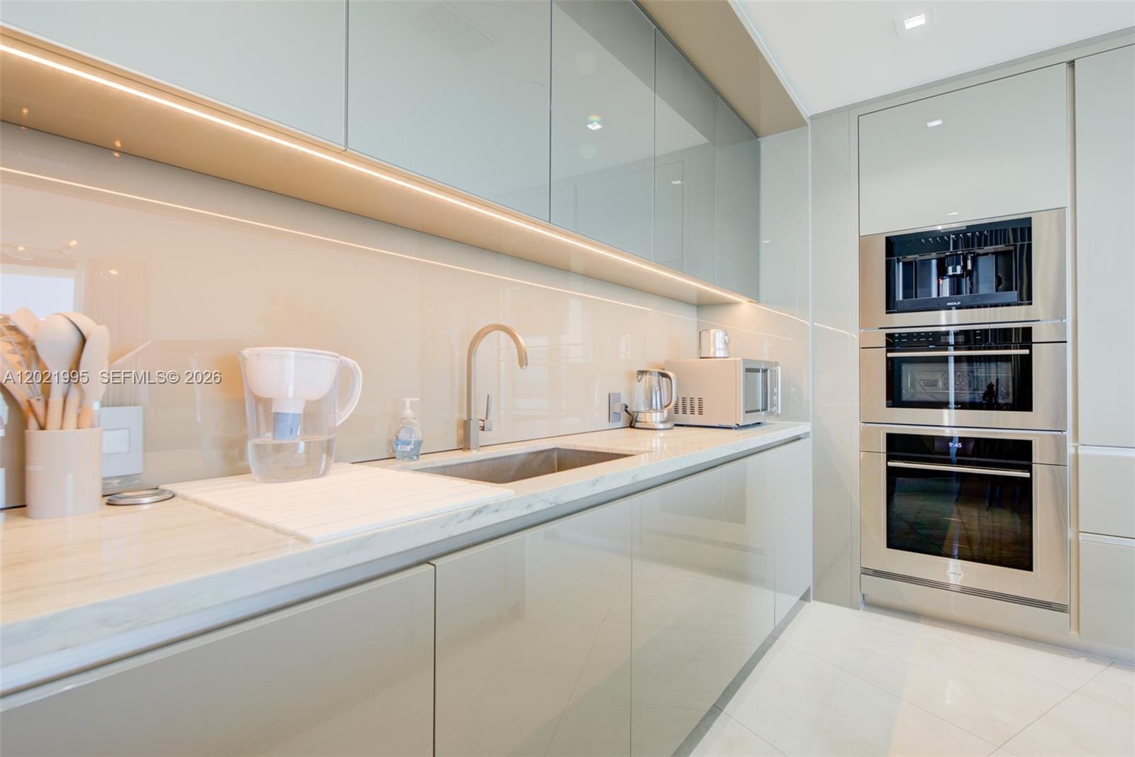 18975 Collins Avenue 5205, Sunny Isles Beach, FL 33160 photo 23