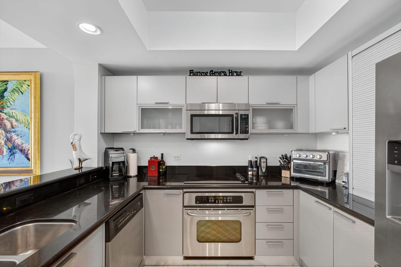2640 Lake Shore Drive 1716 — photo 3