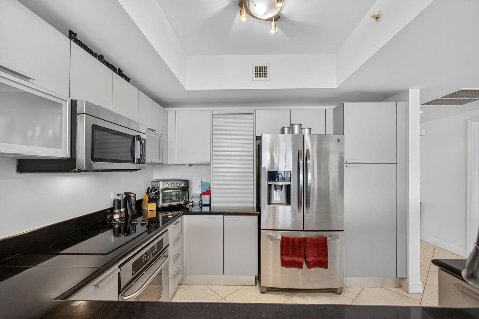 2640 Lake Shore Drive 1716 — photo 7