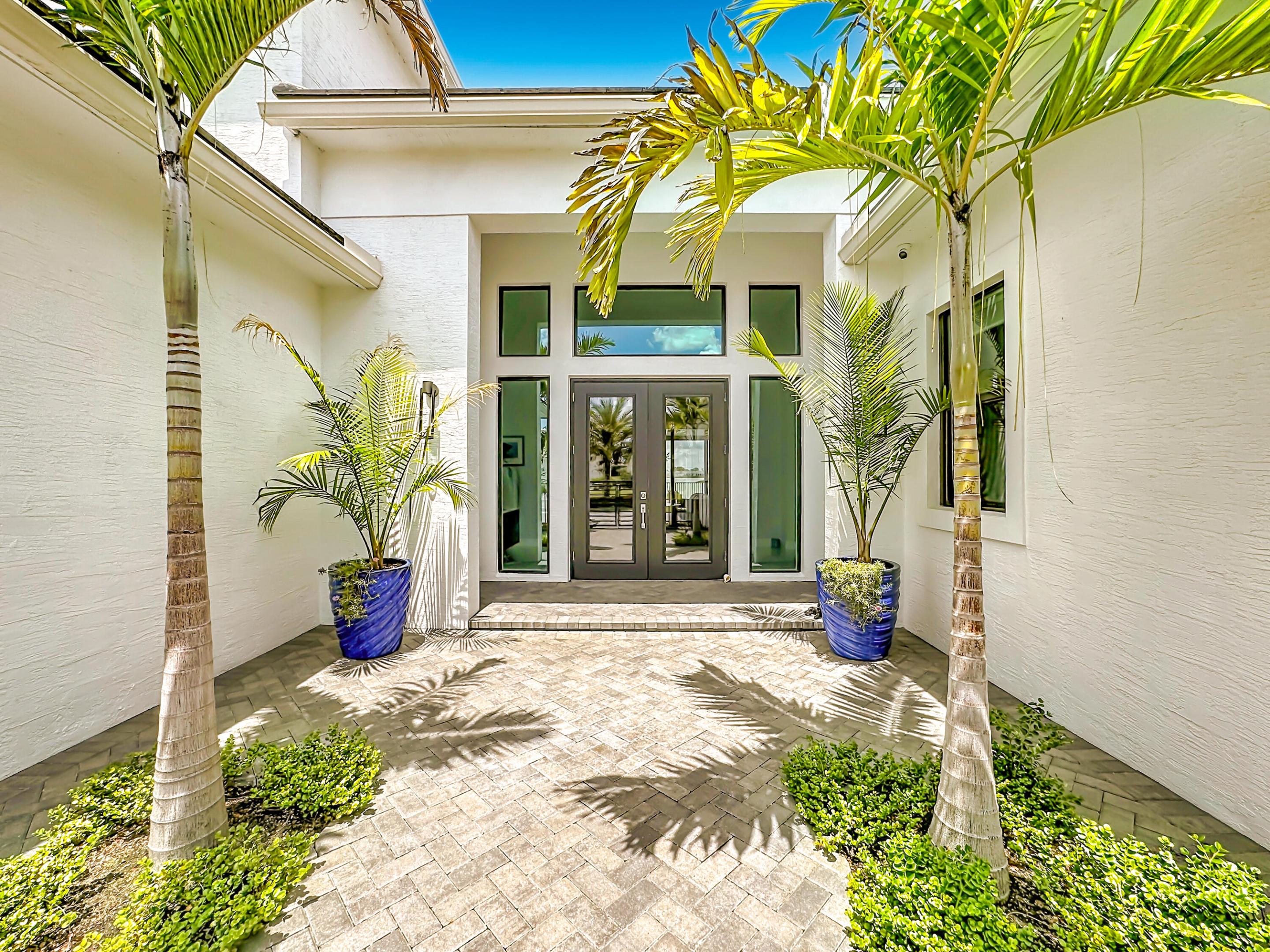 8596 SW Felicita Way — photo 10