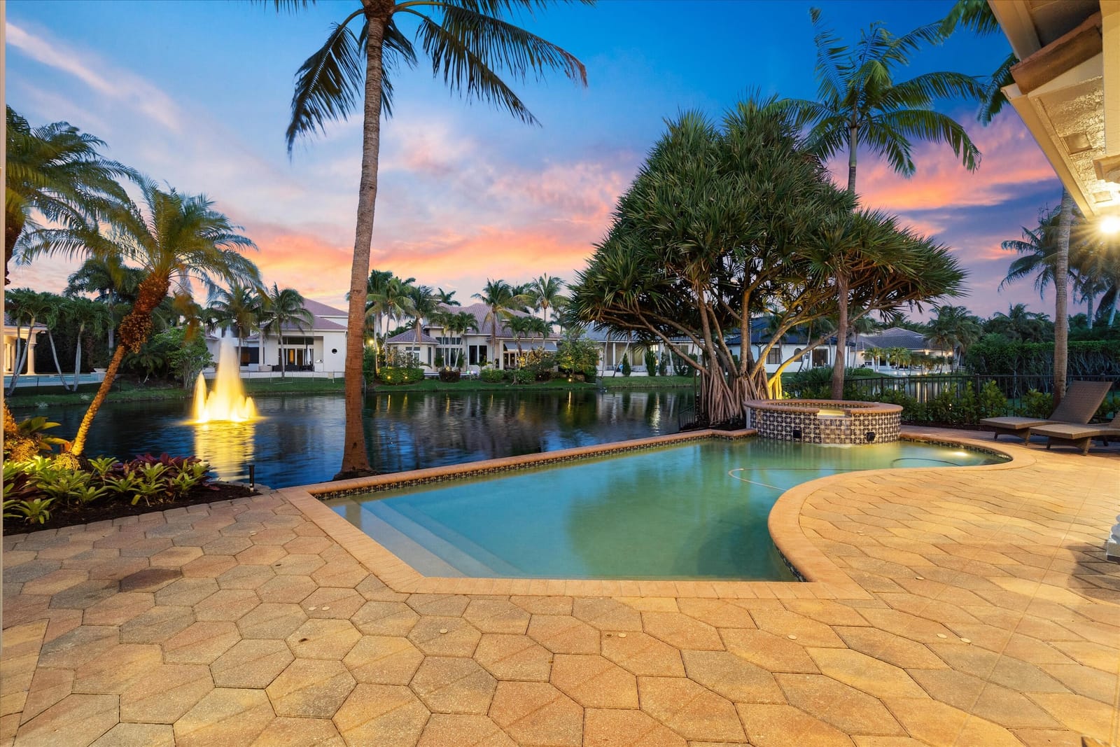 670 Carrot Wood Terrace, Plantation, FL 33324 photo 4
