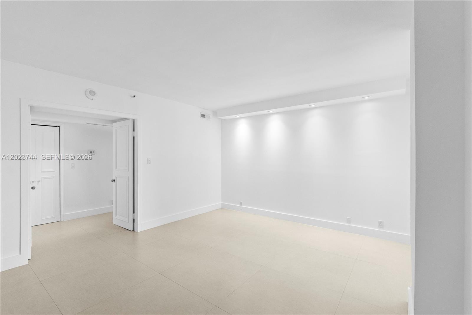 1541 Brickell Avenue C1607, Miami, FL 33129 photo 27