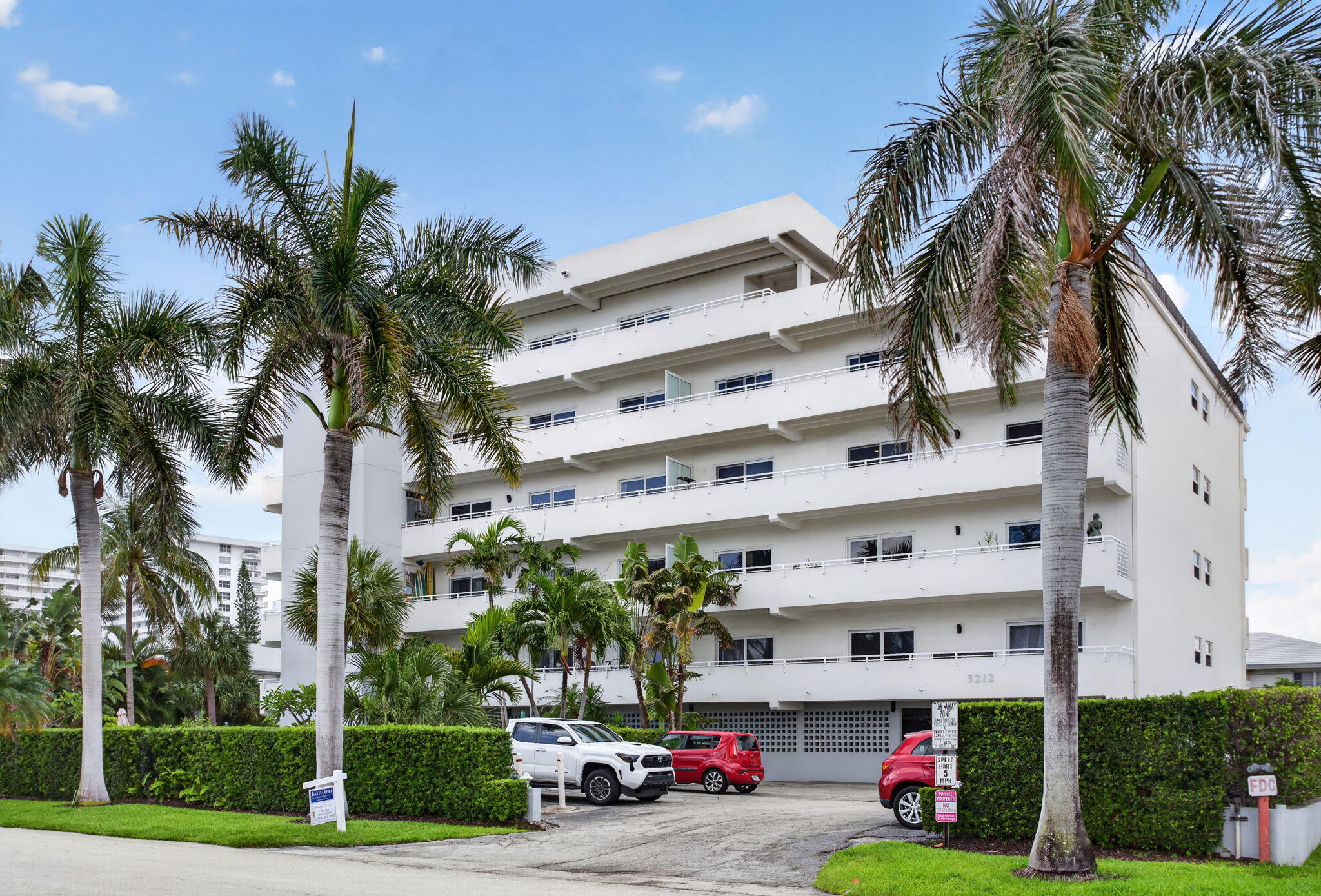 3212 NE 12th Street Apt 204, Pompano Beach, FL 33062, Pompano Beach