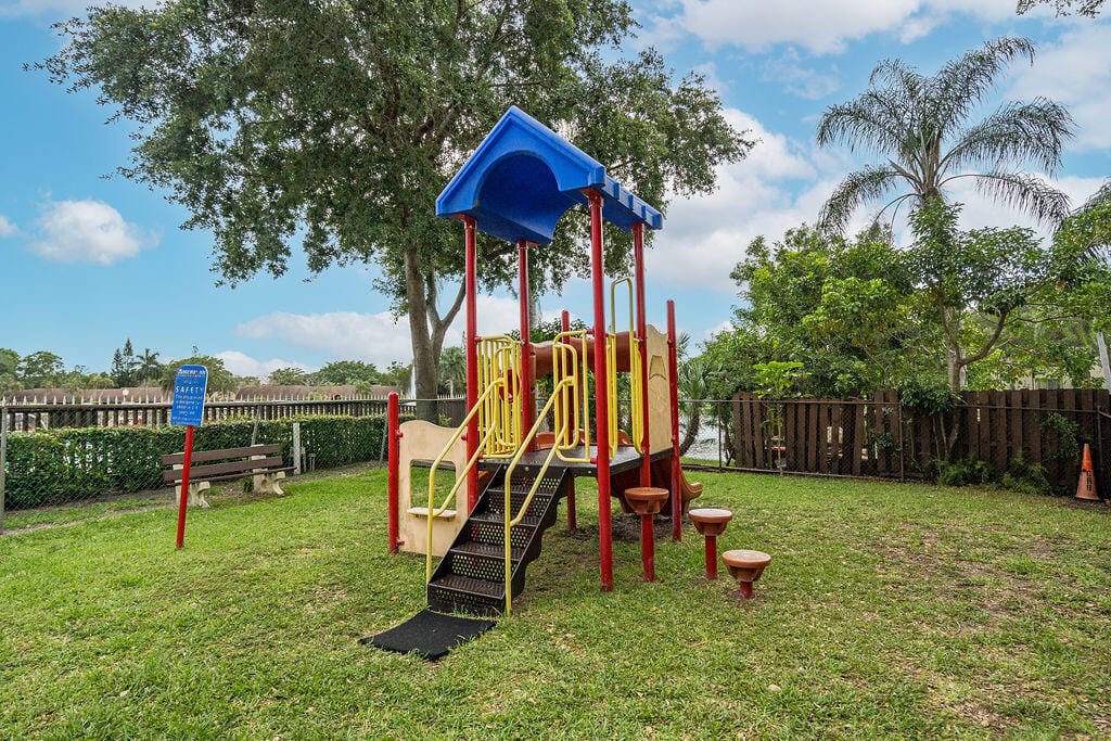 4759 Sable Pine Circle B2, West Palm Beach, FL 33417 photo 30