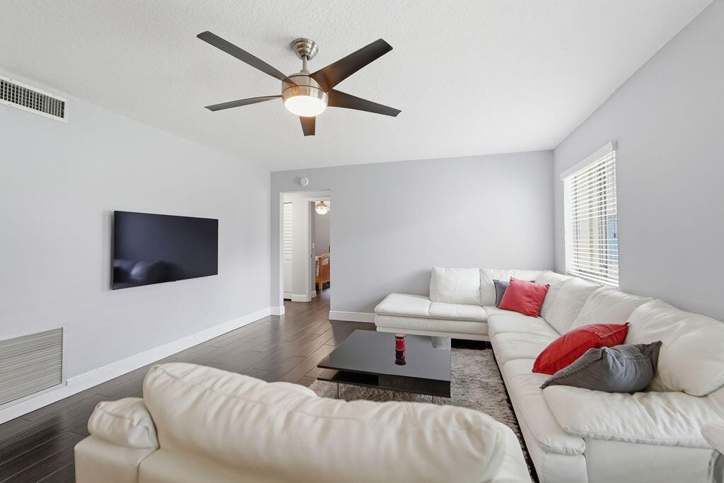 4759 Sable Pine Circle B2, West Palm Beach, FL 33417 photo 8