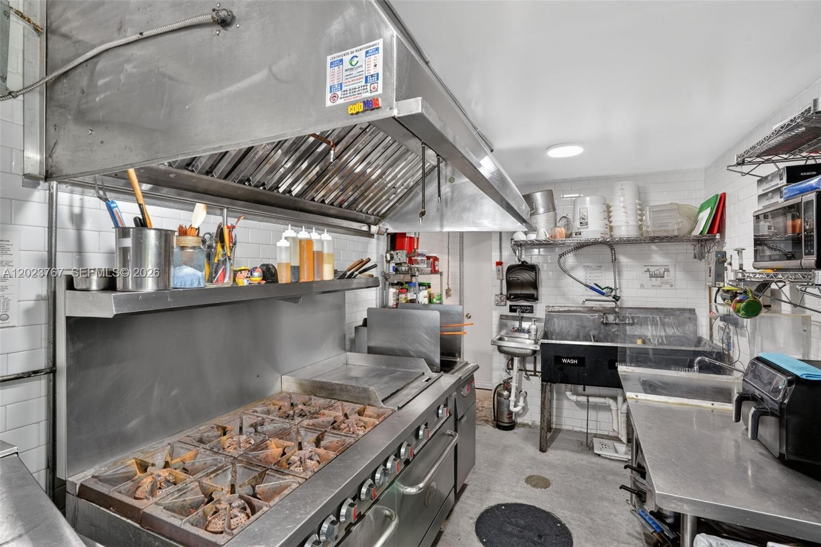 Turnkey Outdoor Beer Garden Culinary Venue, Miami, FL 33138, Miami