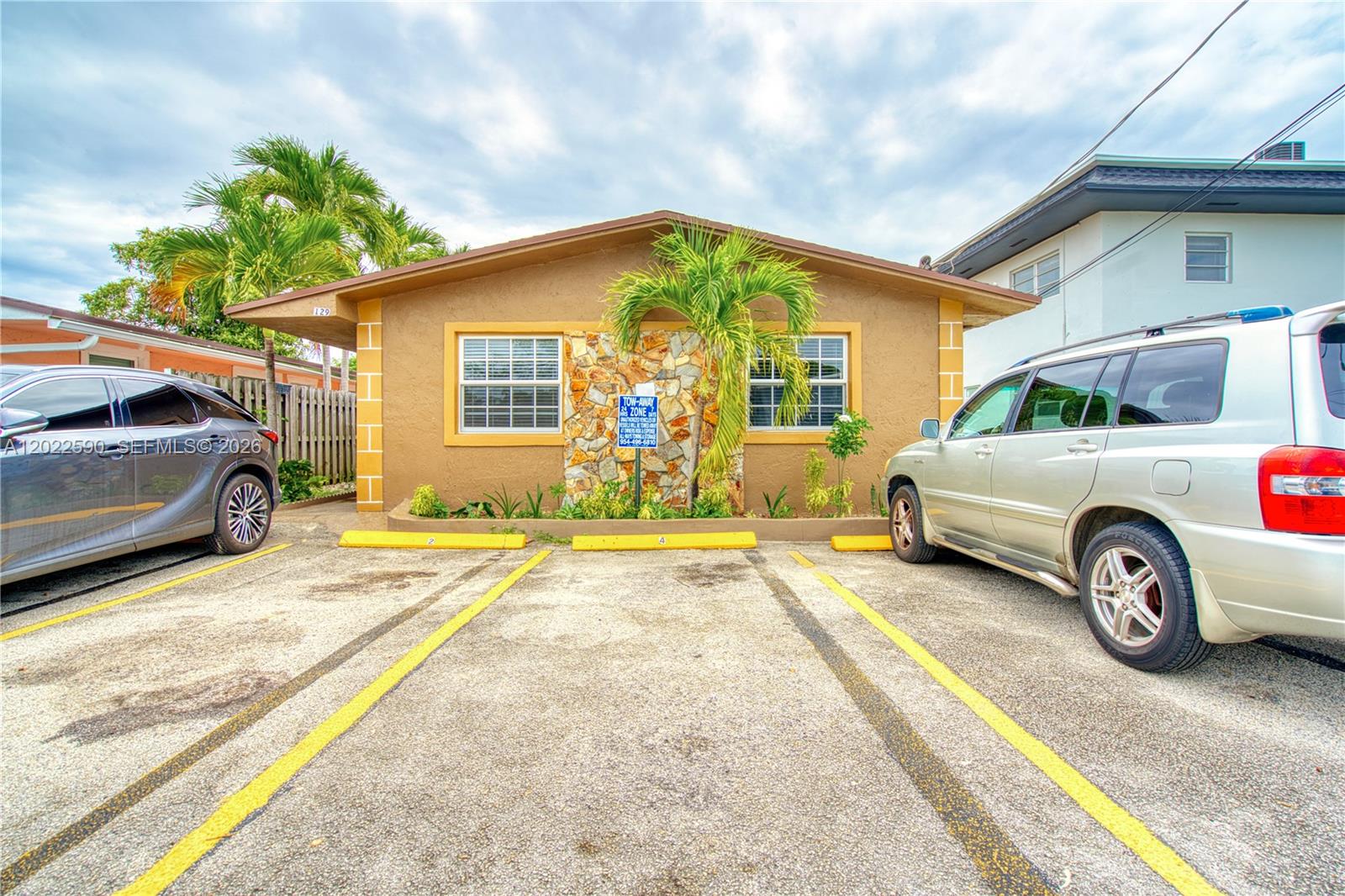 129 SE 4th Avenue 1, Hallandale Beach, FL 33009, Hallandale Beach