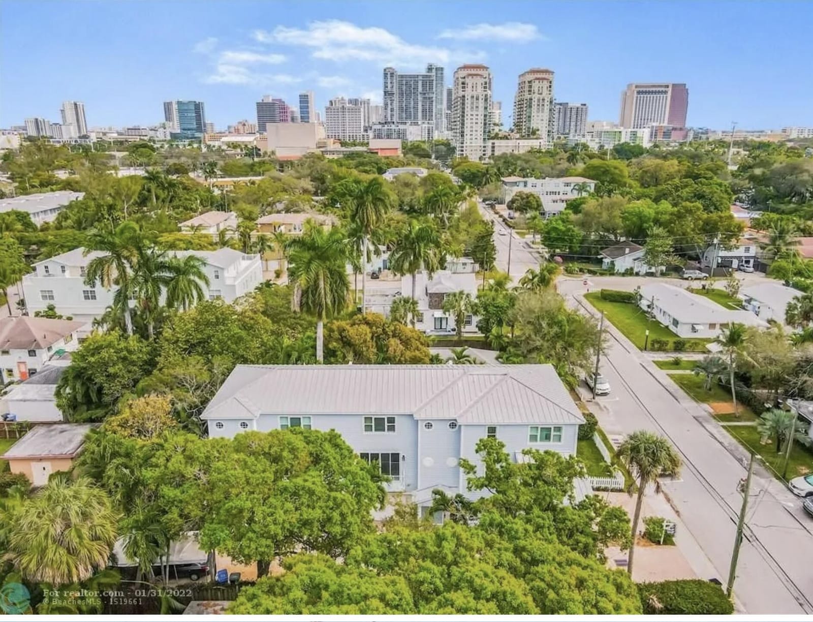 915 W Las Olas Boulevard 915 — photo 2