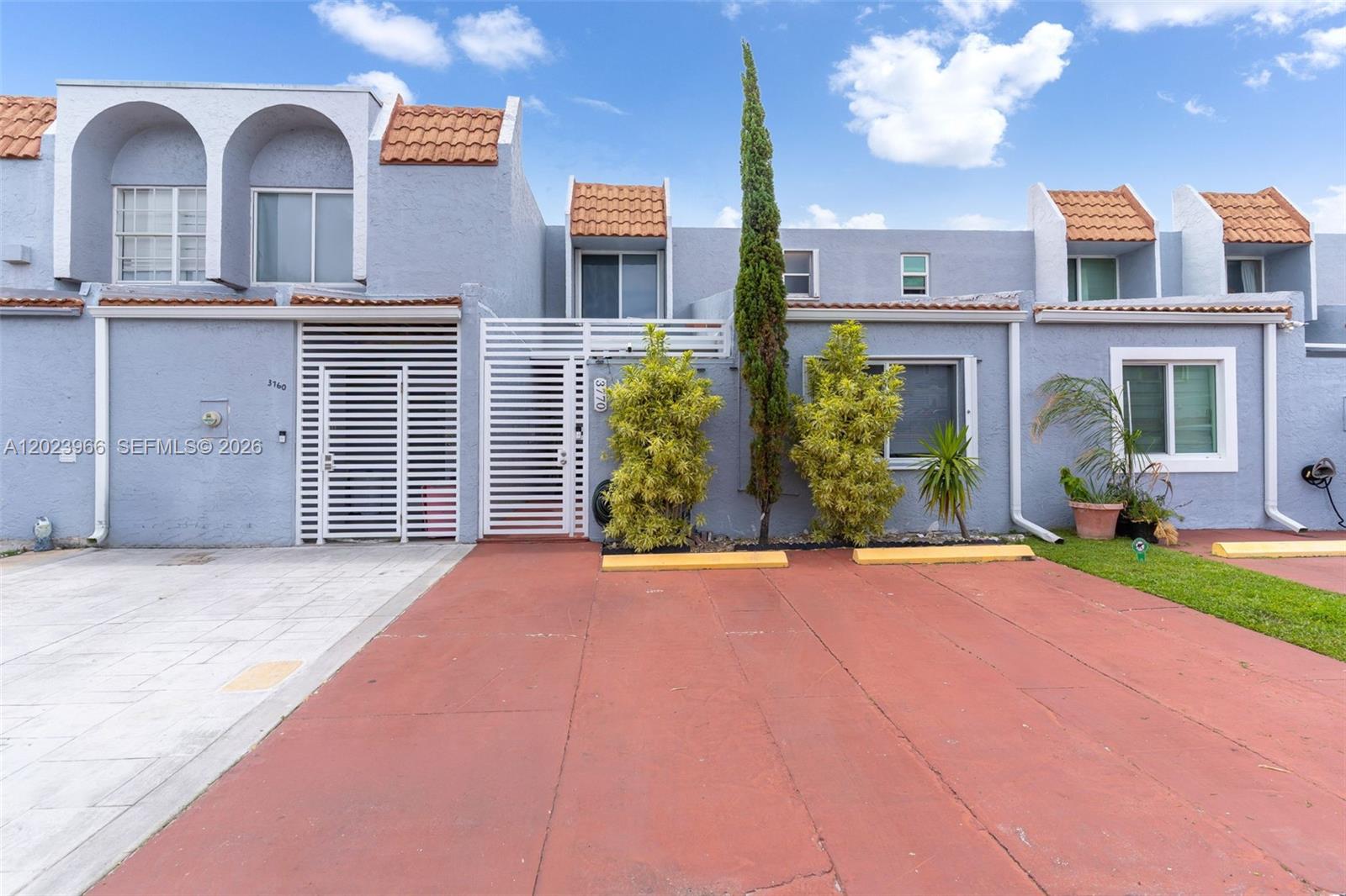 3770 W 8th Lane 27, Hialeah, FL 33012, Hialeah