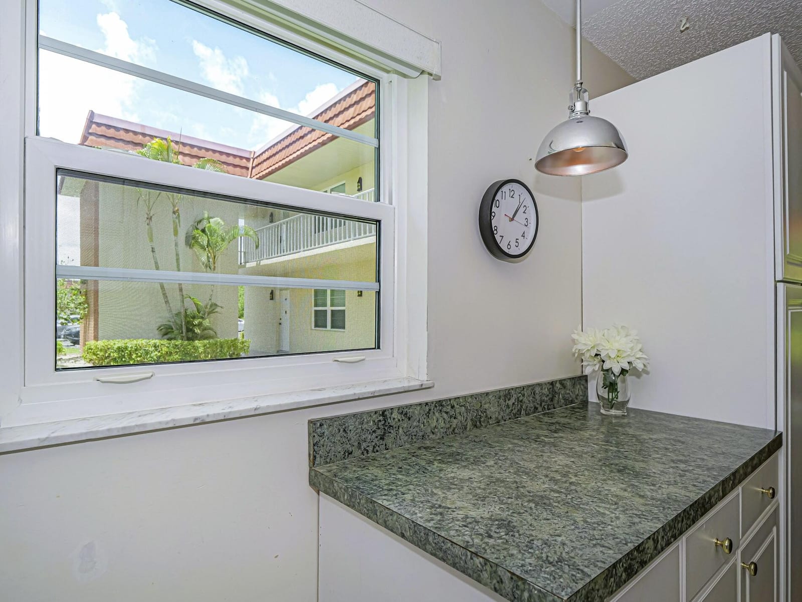 109 Spring Lake Court 105, Vero Beach, FL 32962 photo 11