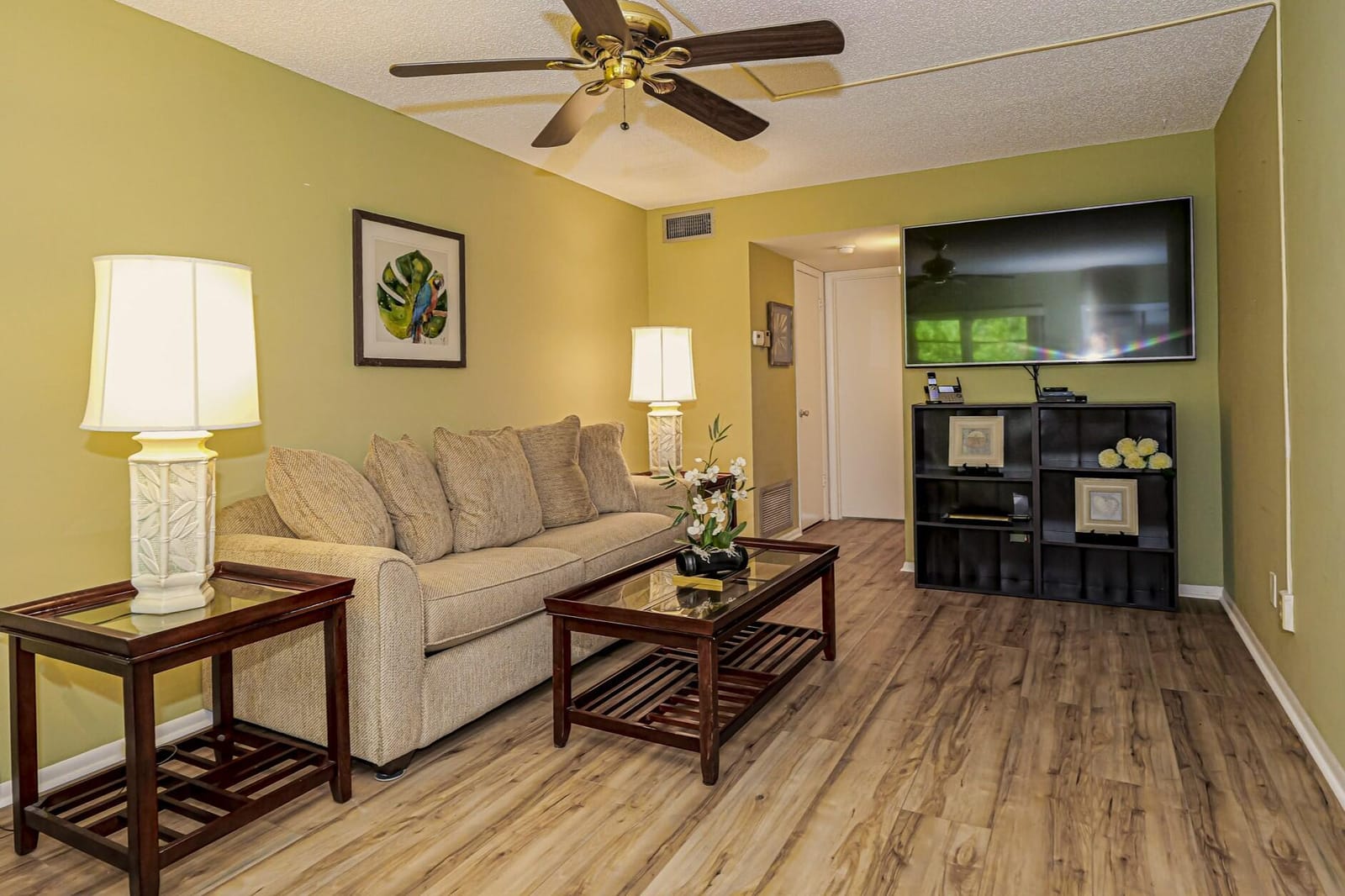 109 Spring Lake Court 105, Vero Beach, FL 32962 photo 14