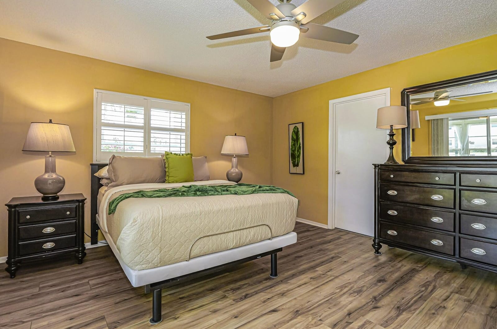109 Spring Lake Court 105, Vero Beach, FL 32962 photo 16