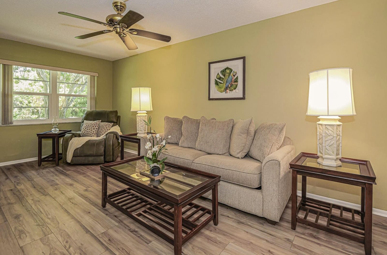 109 Spring Lake Court 105, Vero Beach, FL 32962 photo 4