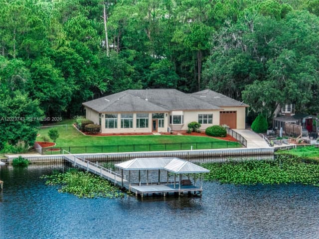 9526 Kingfisher Place, Sebring, FL 33875