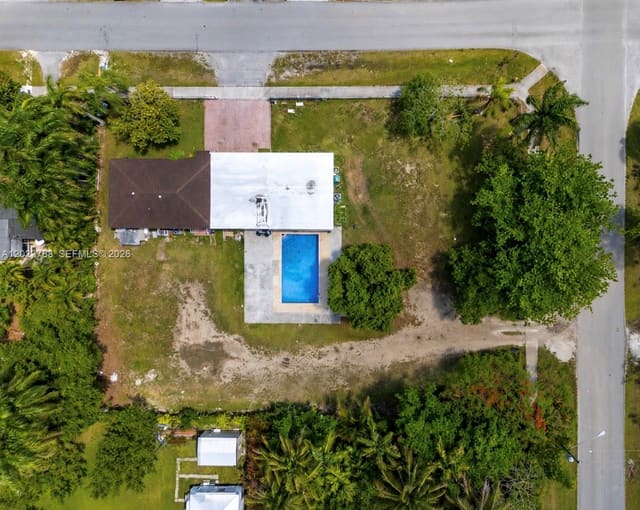 329 NW 13th Street, Homestead, FL 33030