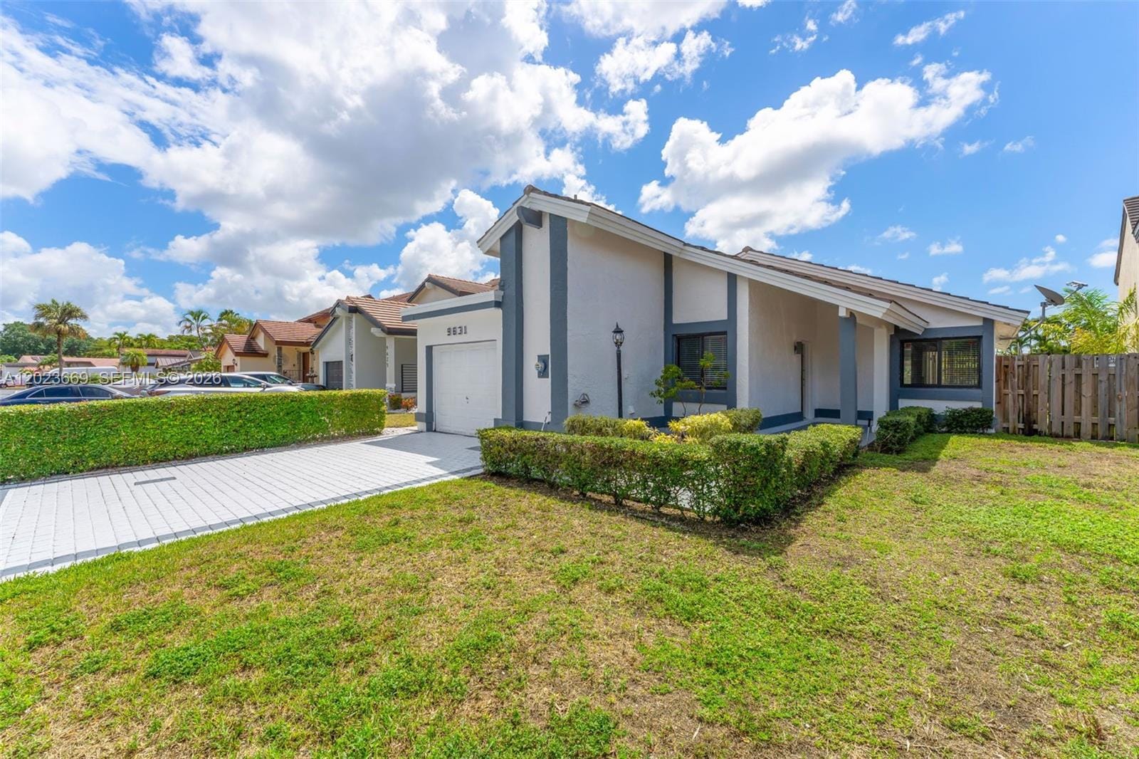 9631 SW 148th Place — photo 3