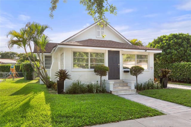 900 Tangier Street, Coral Gables, FL 33134