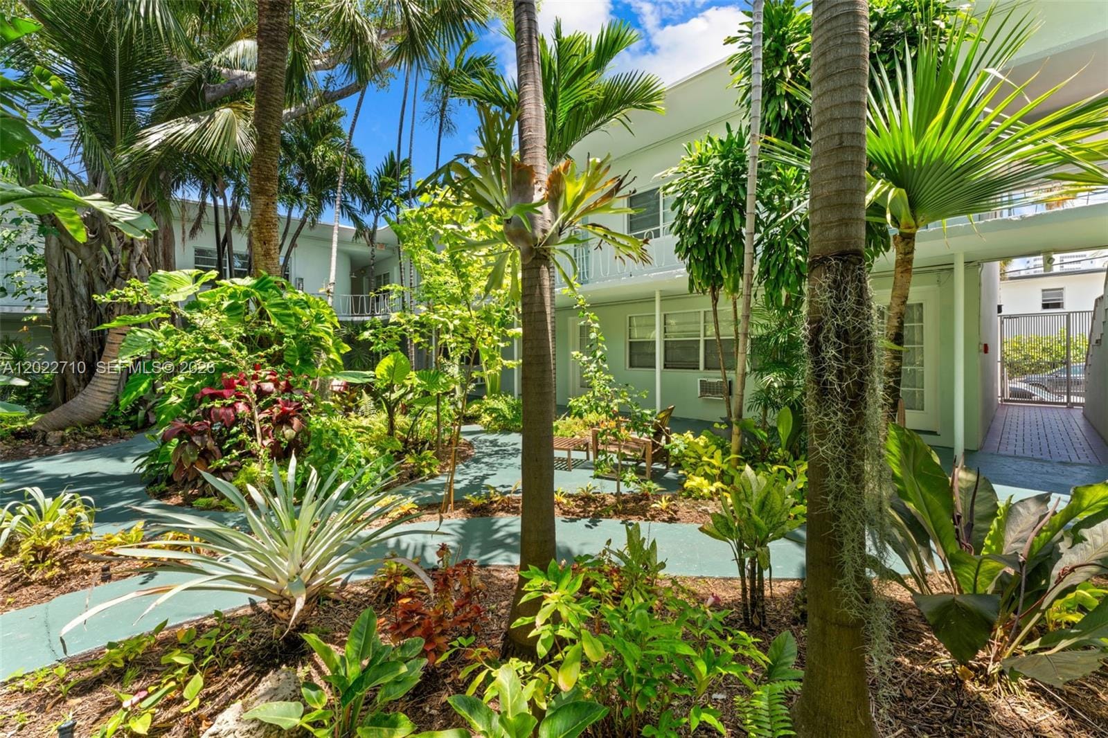 1925 Washington Avenue 16, Miami Beach, FL 33139 photo 27