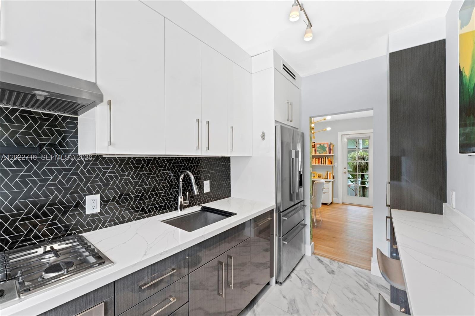 1925 Washington Avenue 16, Miami Beach, FL 33139 photo 6