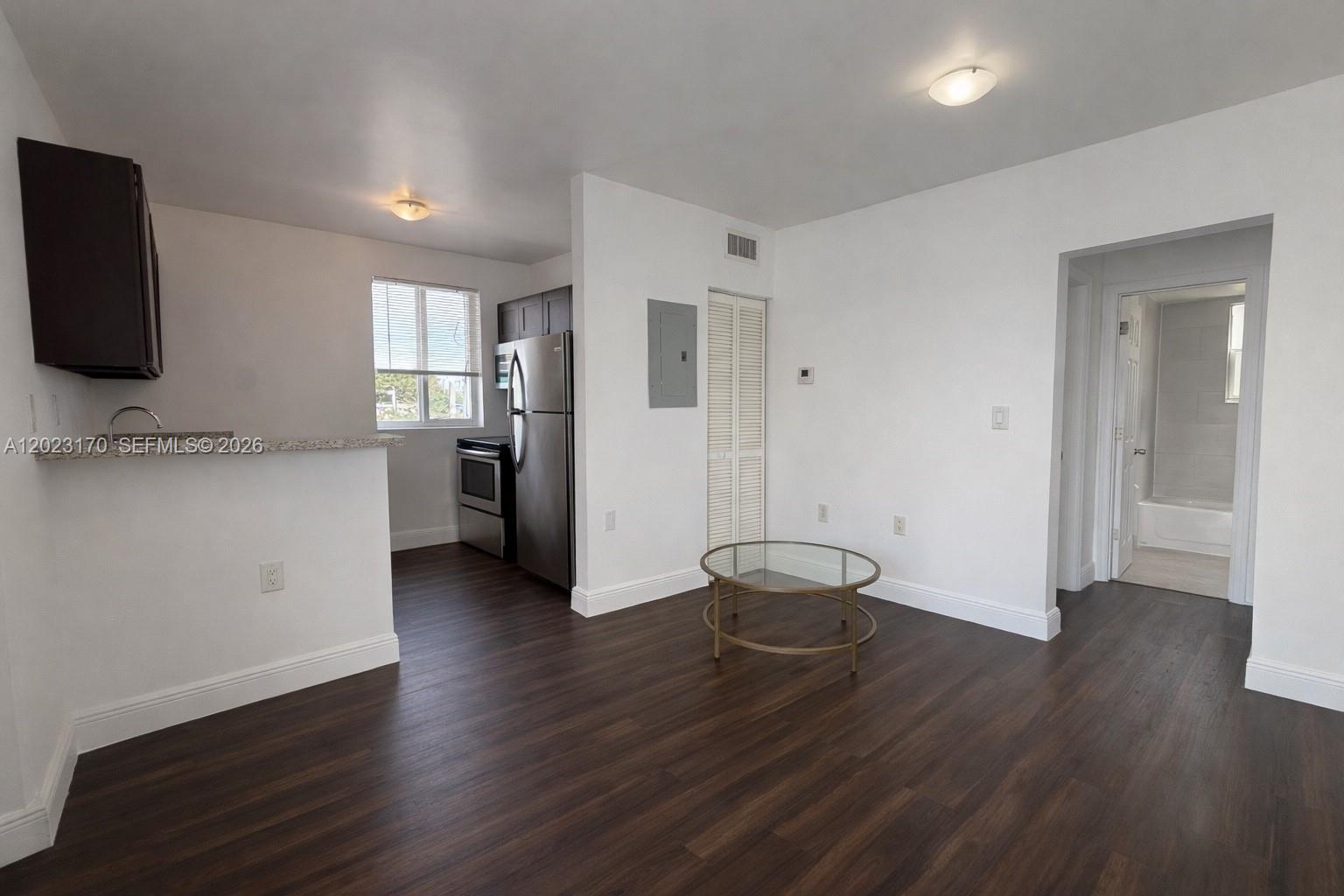 540 NW 7th Street 36, Miami, FL 33136, Miami