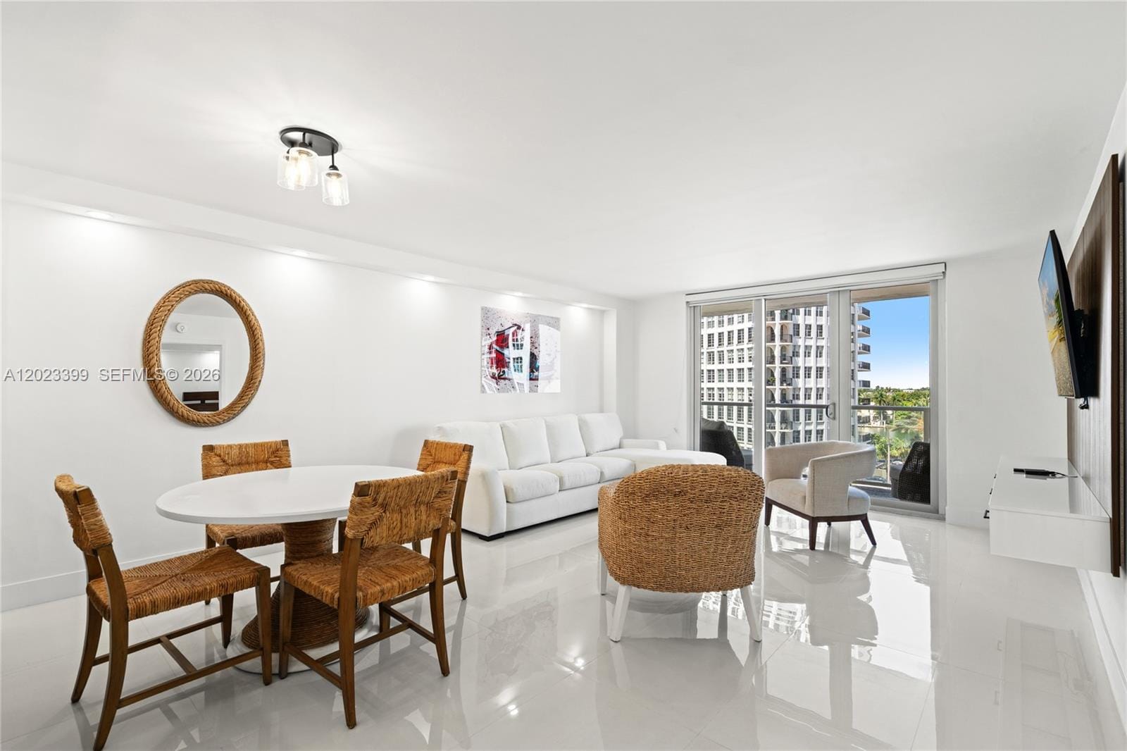 5701 Collins Avenue 503 — photo 3