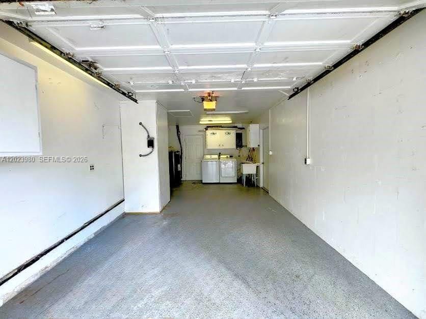 1313 E Cleveland Avenue — photo 9