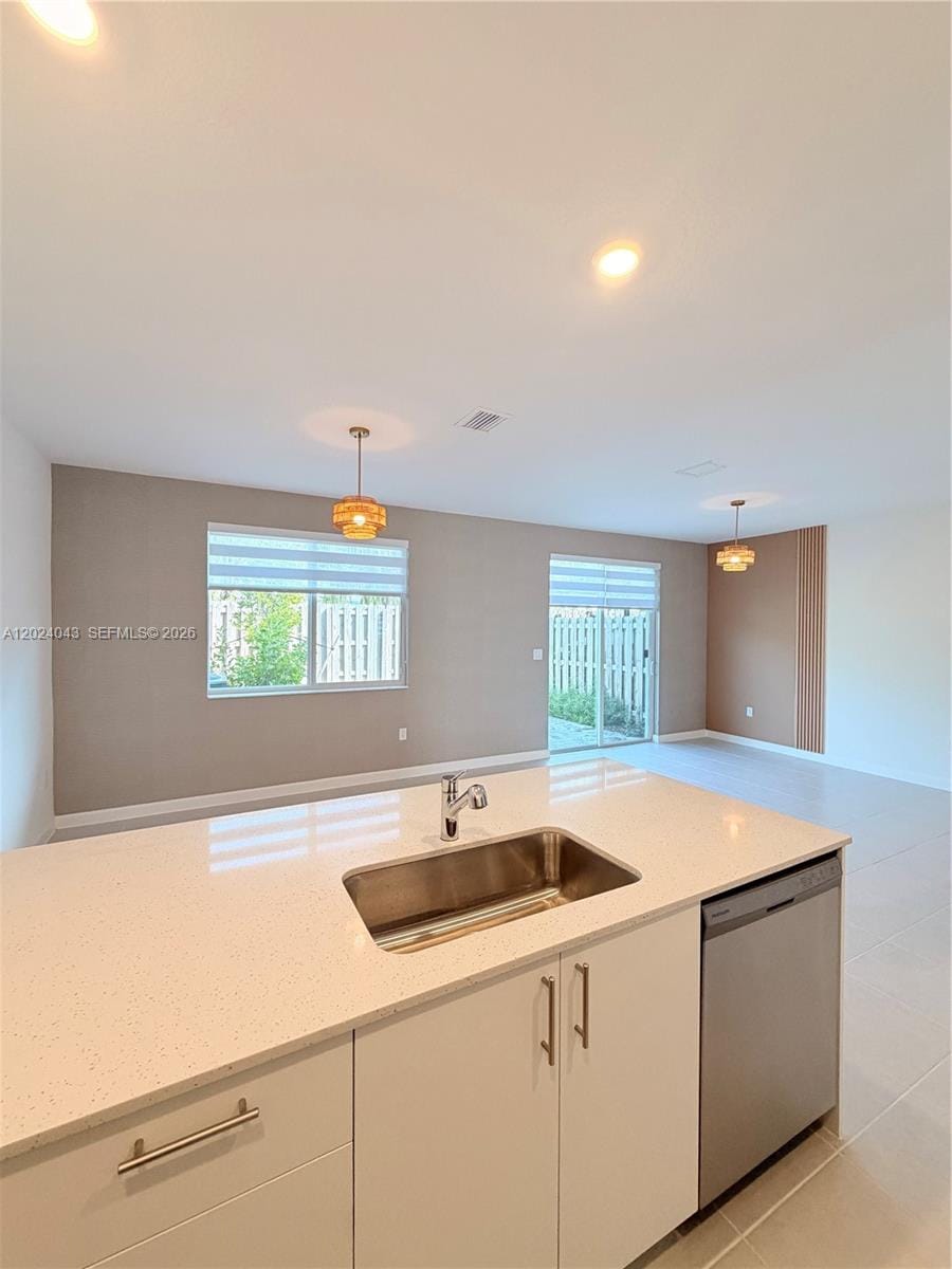 663 SE 13th St Circle . — photo 7