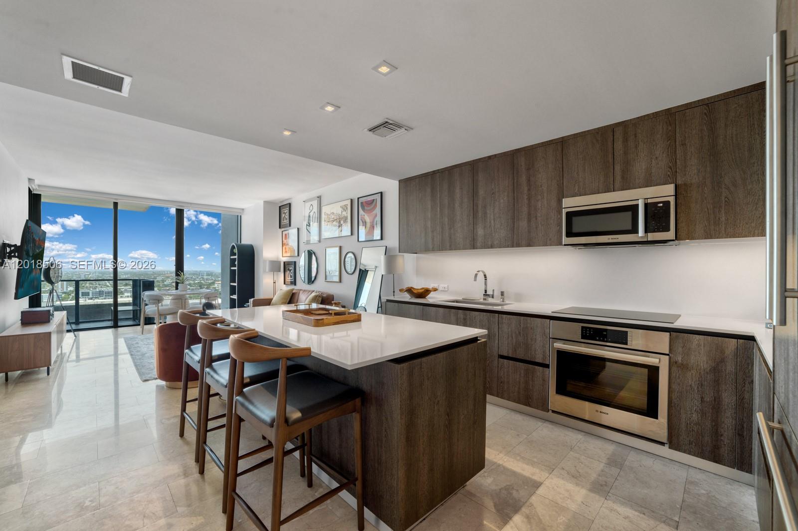 88 SW 7th Street 2406, Miami, FL 33130, Miami