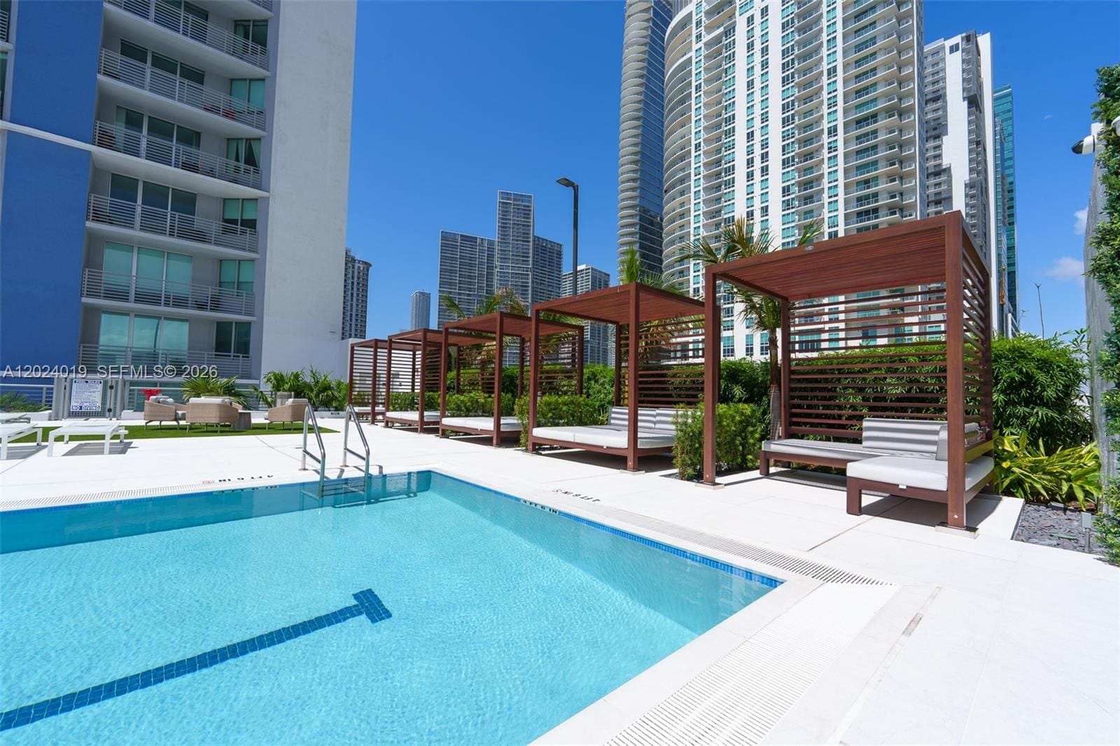 335 S Biscayne Boulevard 802, Miami, FL 33131 photo 18