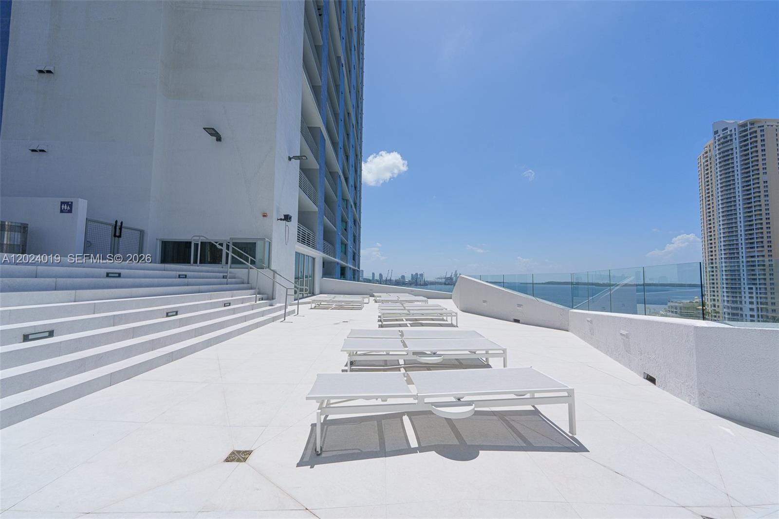335 S Biscayne Boulevard 802, Miami, FL 33131 photo 26
