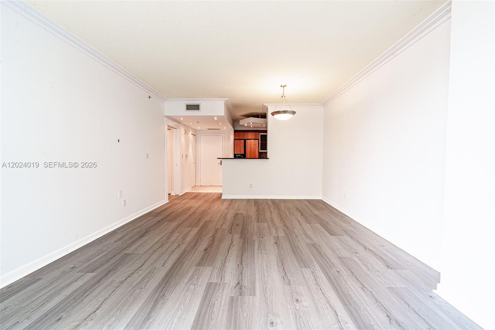 335 S Biscayne Boulevard 802, Miami, FL 33131 photo 9