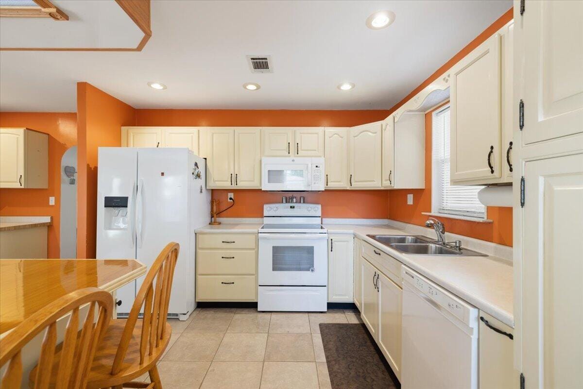 1735 40th Avenue, Vero Beach, FL 32960 photo 8