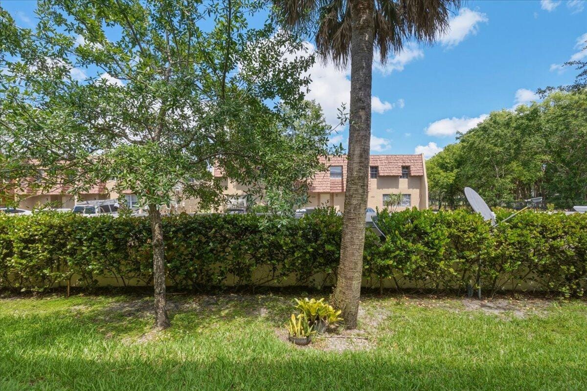 1340 SW 53rd Avenue, North Lauderdale, FL 33068 photo 28