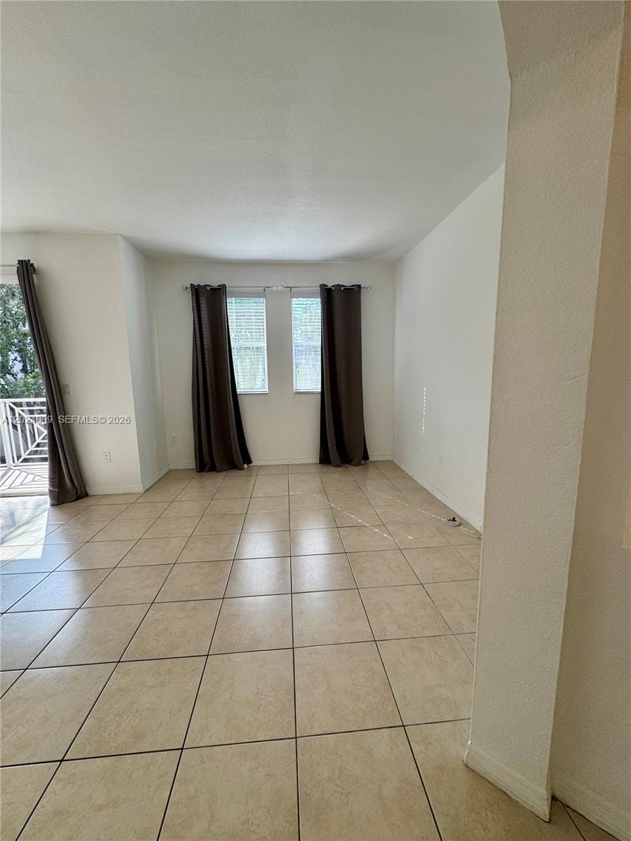 8936 W Flagler Street 201 — photo 4