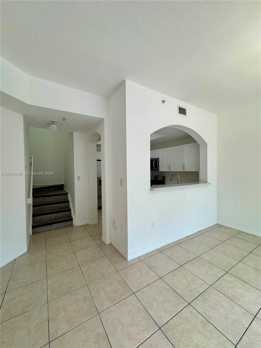 8936 W Flagler Street 201 — photo 6