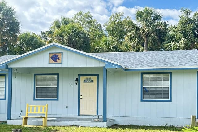 117 Yacht View Lane, St. Lucie Village, FL 34946