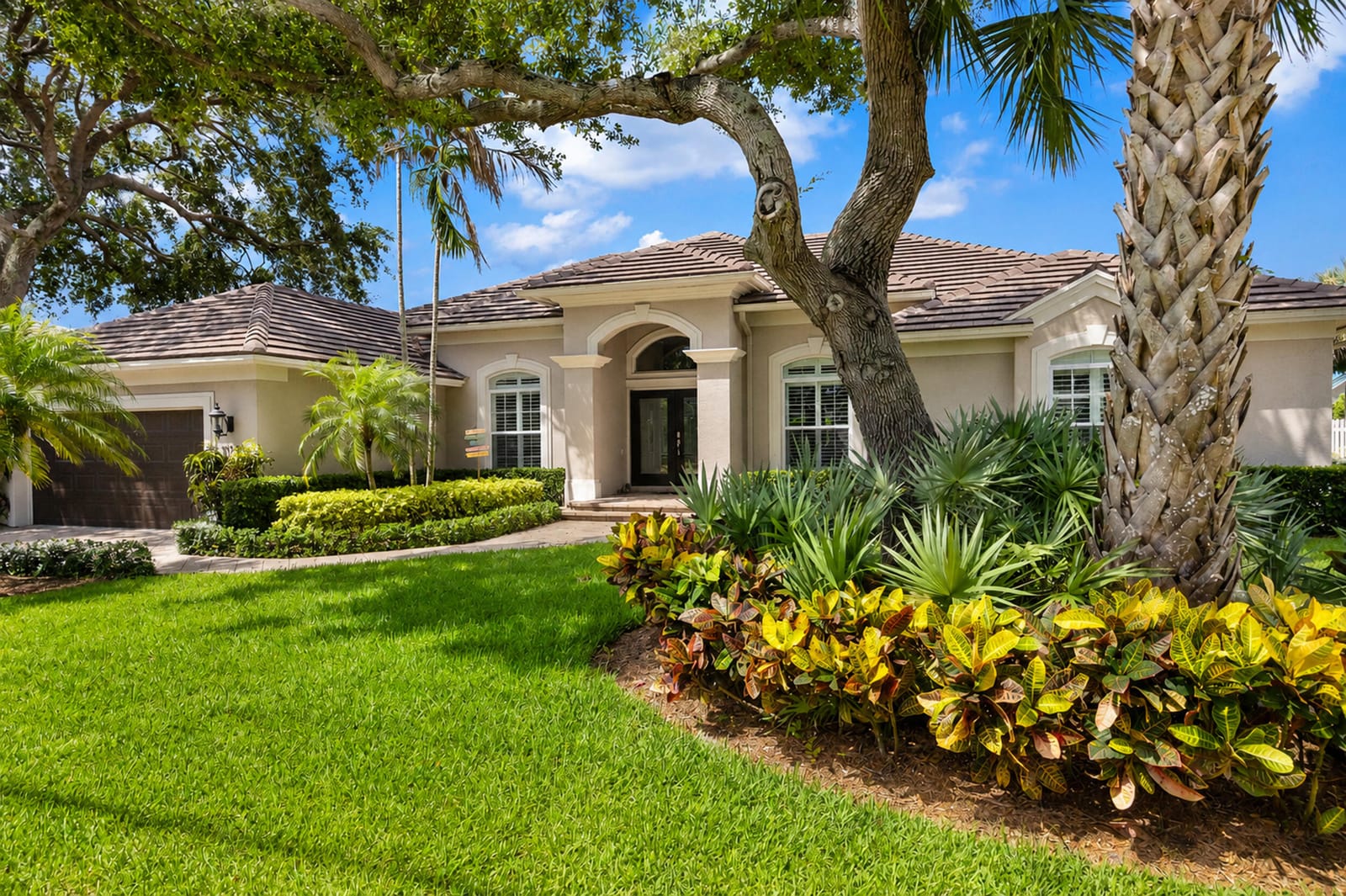 19044 SE Jupiter River Drive — photo 2