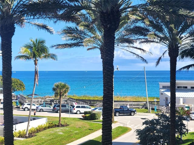 701 SE 21st Avenue 304, Deerfield Beach, FL 33441