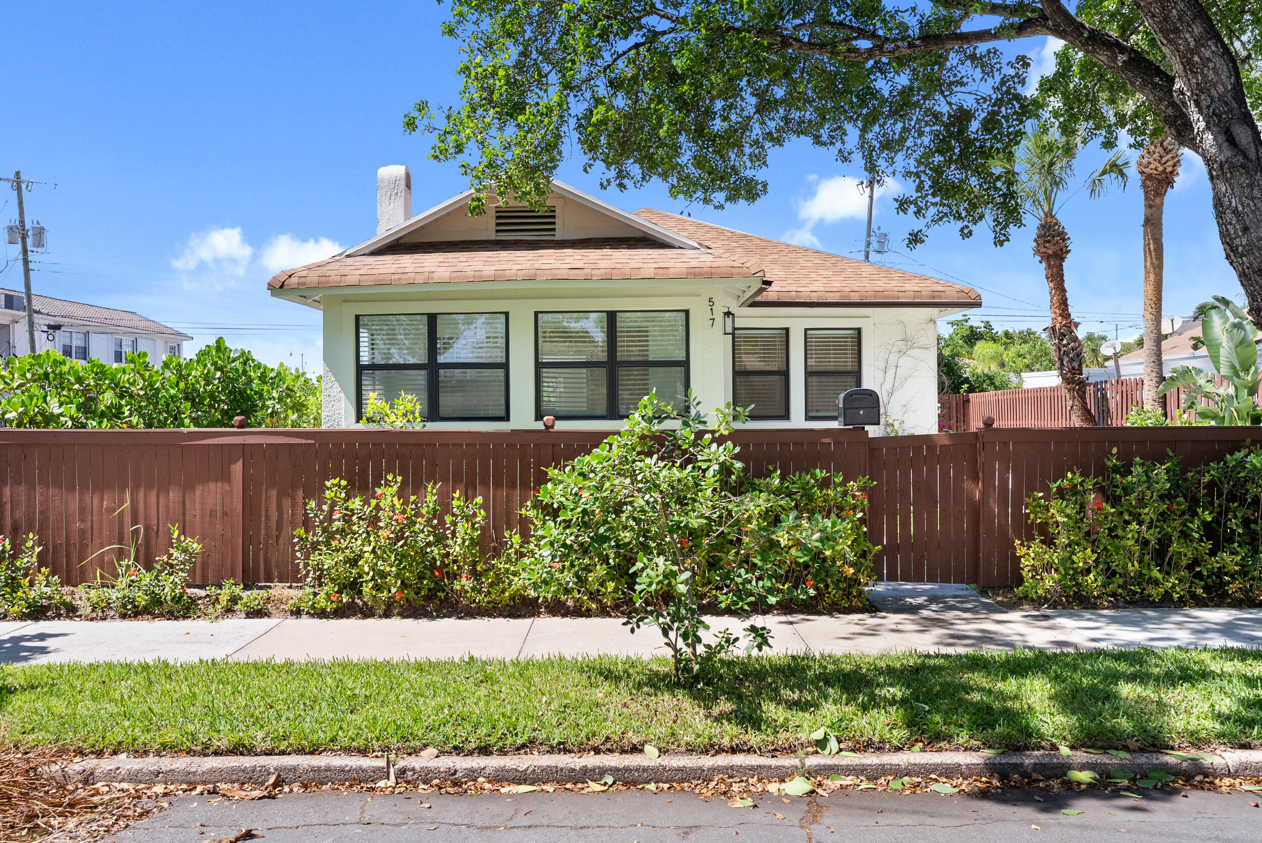 517 55th Street, West Palm Beach, FL 33407, West Palm Beach
