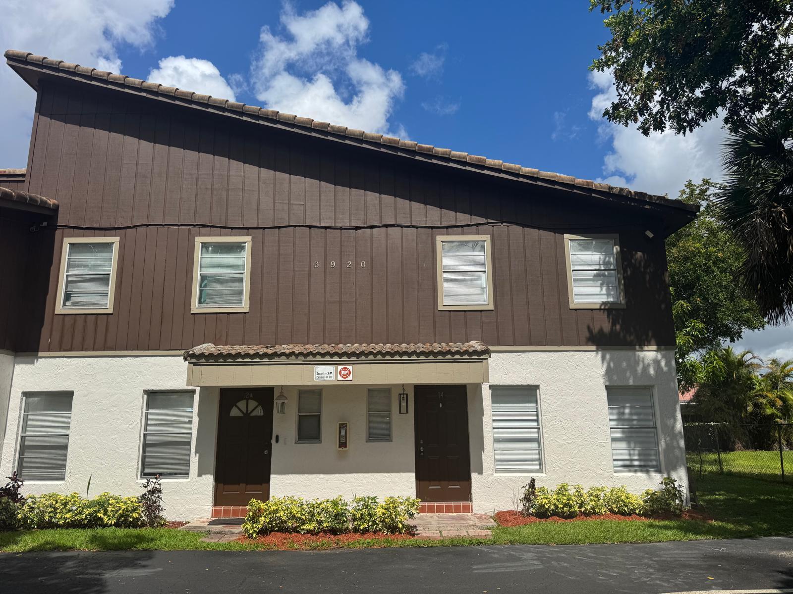3920 Woodside Drive 14, Coral Springs, FL 33065, Coral Springs