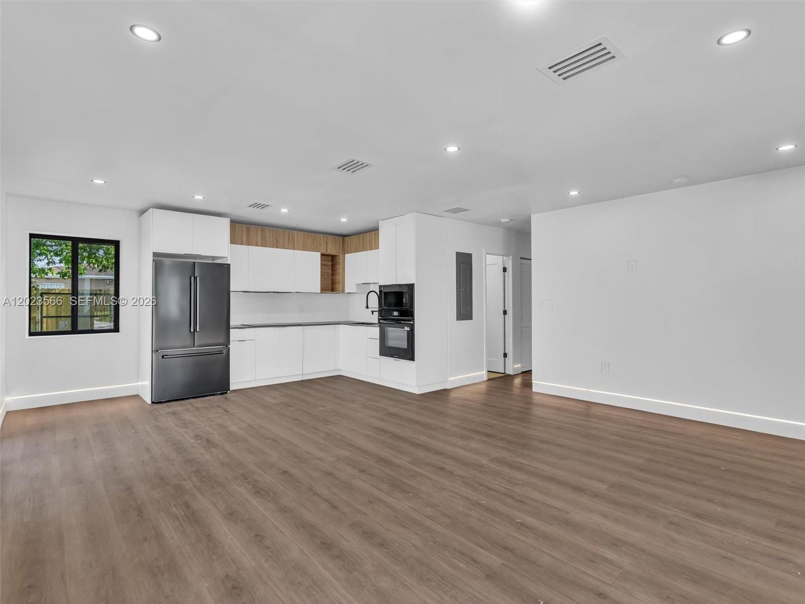 125 NW 122nd Street, North Miami, FL 33168 photo 9