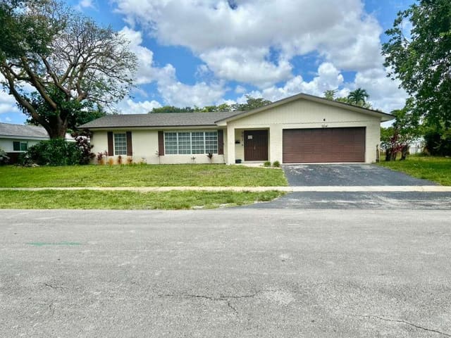 861 NW 72nd Avenue, sold in Plantations Secluded Gardens, Plantation, FL