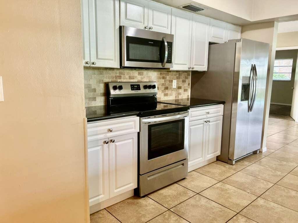 861 NW 72nd Avenue, Plantation, FL 33317 photo 6