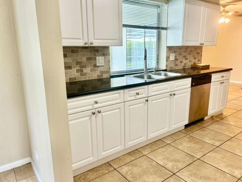 861 NW 72nd Avenue, Plantation, FL 33317 photo 7