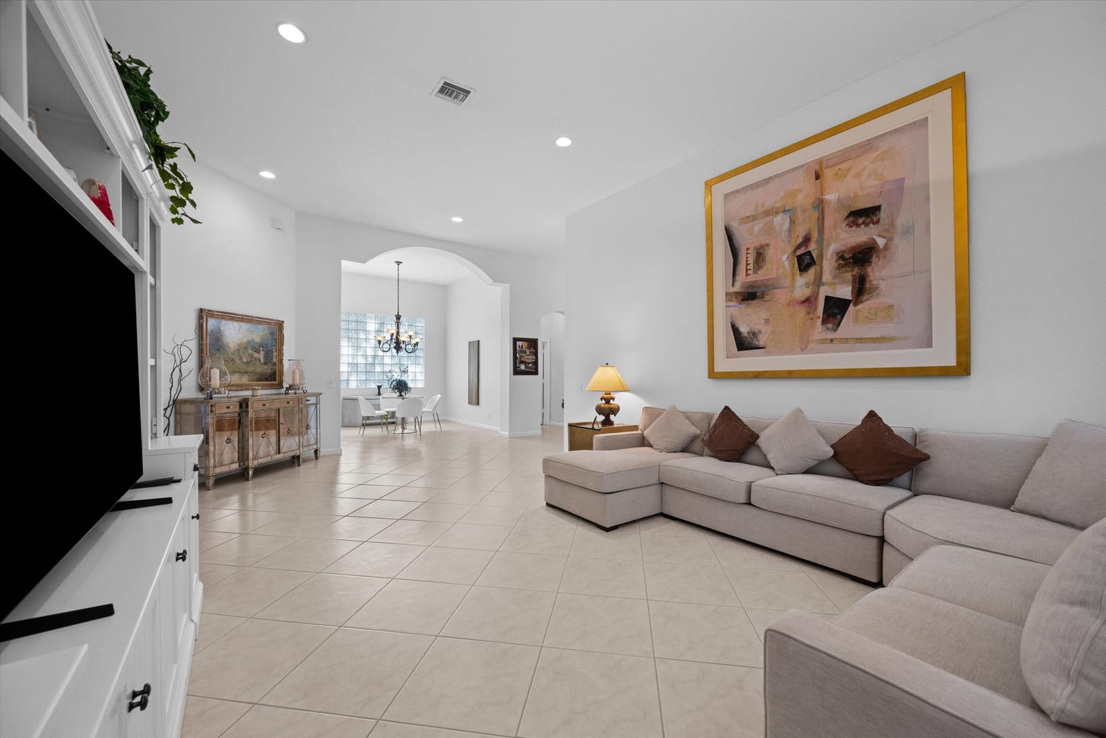 10689 Northgreen Drive — photo 5