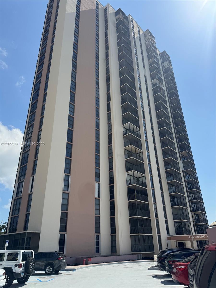 20335 W Country Club Drive 1205, Aventura, FL 33180, Aventura